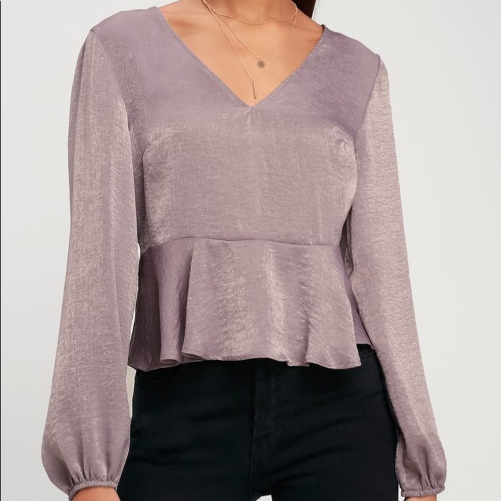 Lulu’s Henson Dusty Lavender Satin Long Sleeve Peplum Top
